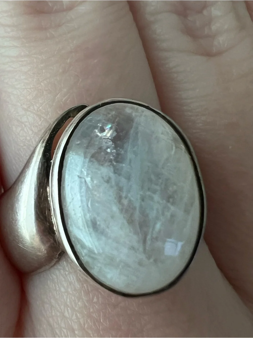 925 Sterling Silver Oval Rainbow Moonstone Ring with Leaf Vine Design Size 8.5
